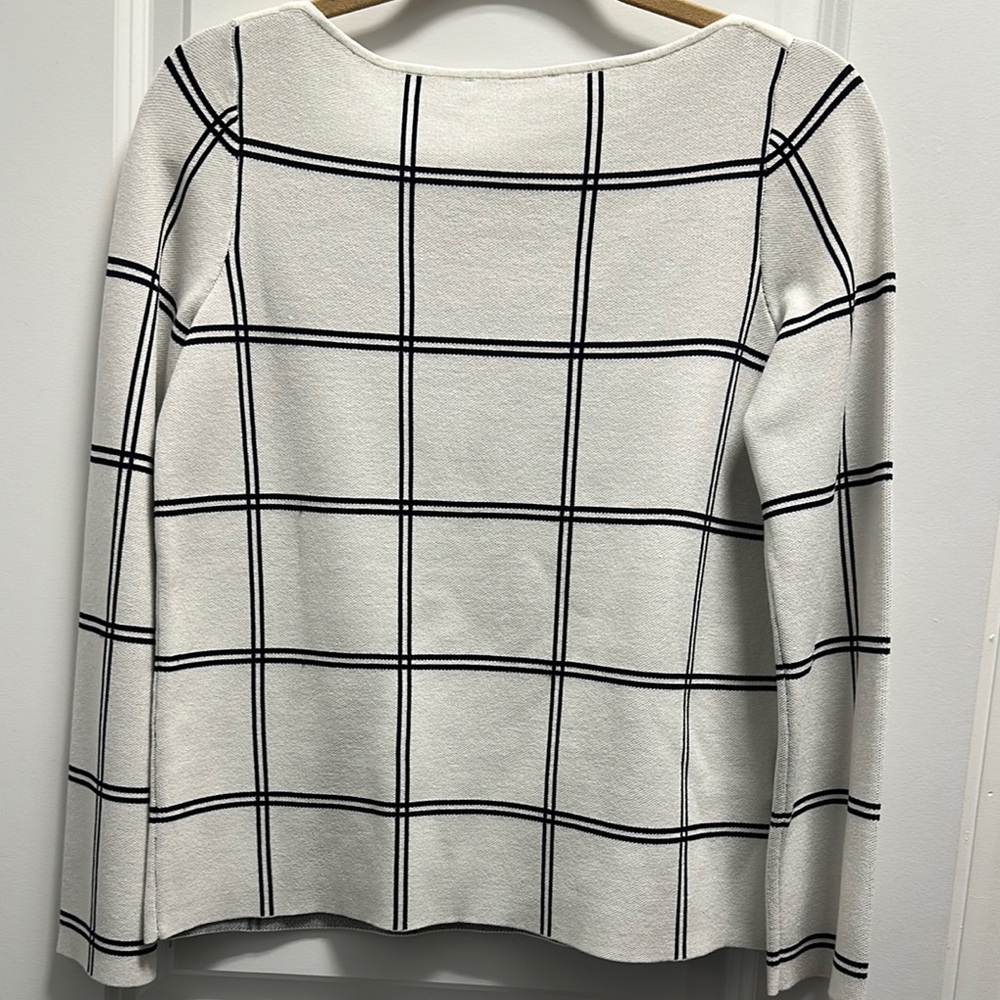 Ann Taylor White and Black Plaid Women's Top - Picture 3 of 4